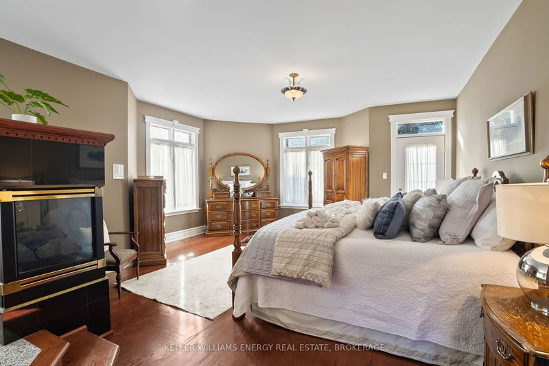 418 Euclid St  Whitby, L1N 5B8 | Image 19