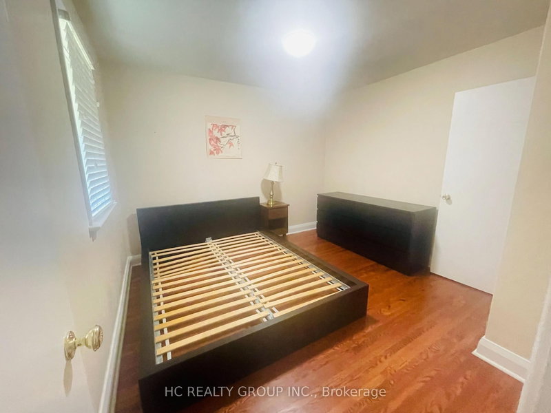 Main - 119 Earlton Rd, Toronto, M1T 2R8 | Image 2