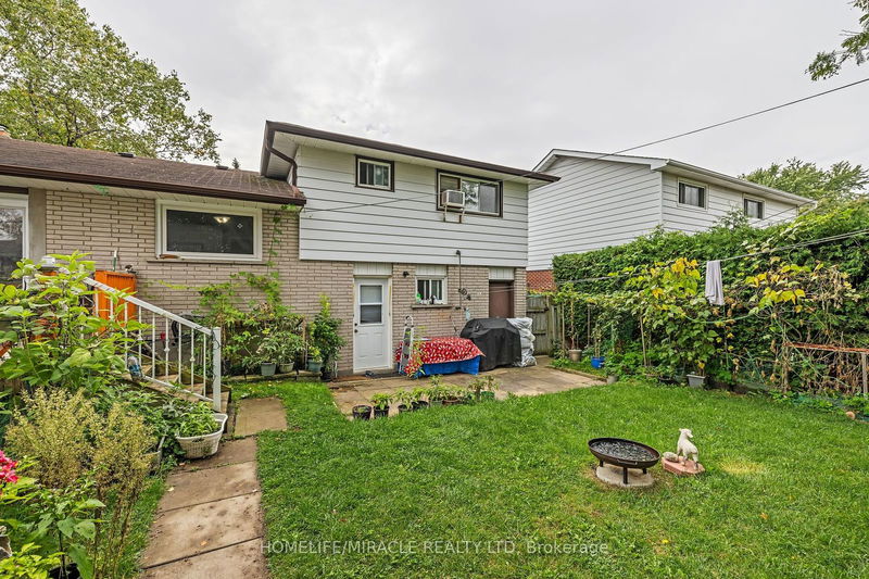 157 Labrador Dr  Oshawa, L1H 7E4 | Image 27