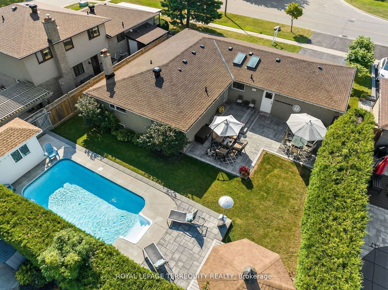 78 Lake Driveway  E Ajax, L1S 1B3 | Image 31