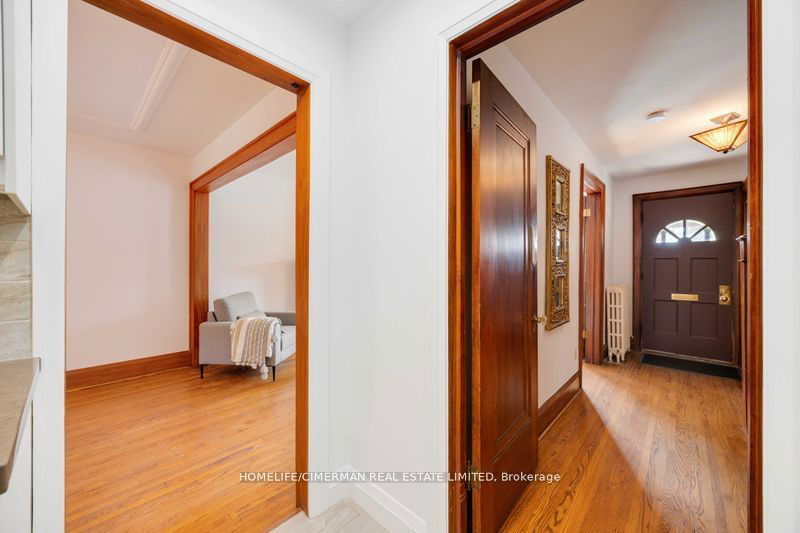 78 Dentonia Park Ave  Toronto, M4C 1W9 | Image 26