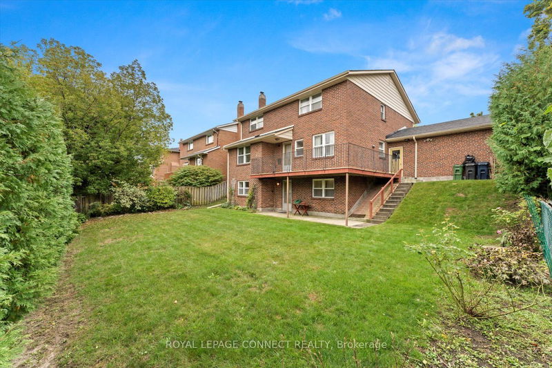 85 Dunmurray Blvd  Toronto, M1T 2K2 | Image 32