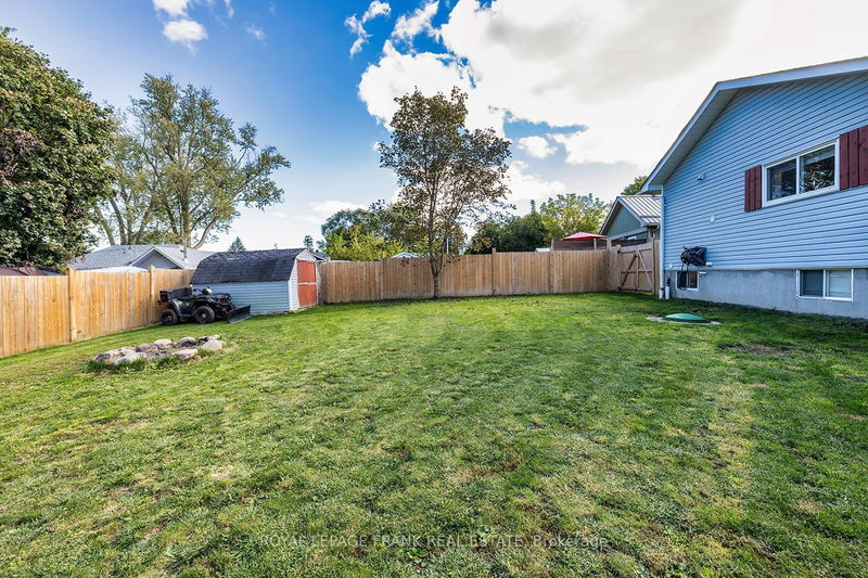 43 Lakeview Ave  Scugog, L0B 1E0 | Image 31