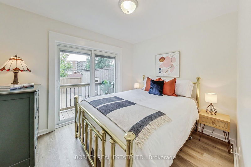 37 Avis Cres  Toronto, M4B 1B8 | Image 12