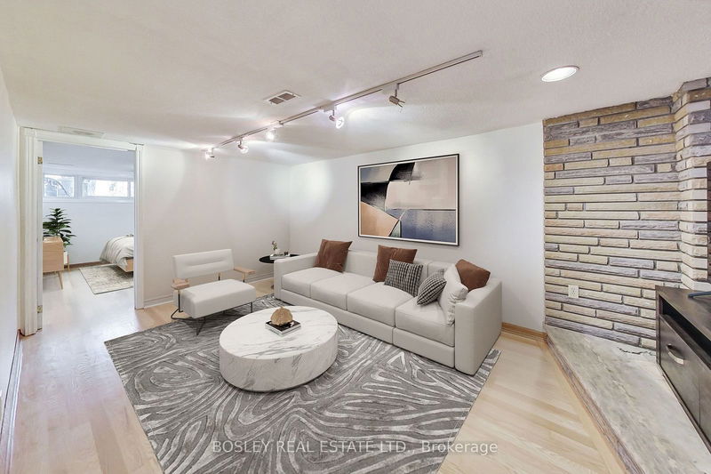 37 Avis Cres  Toronto, M4B 1B8 | Image 19