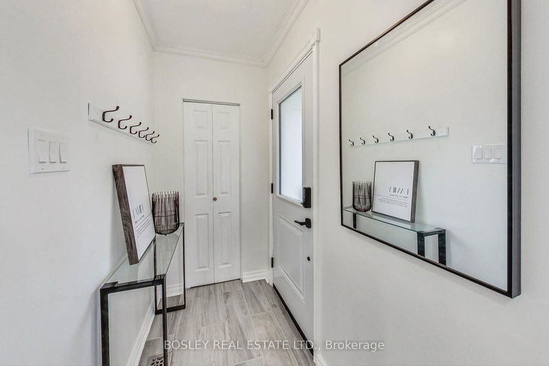 37 Avis Cres  Toronto, M4B 1B8 | Image 2