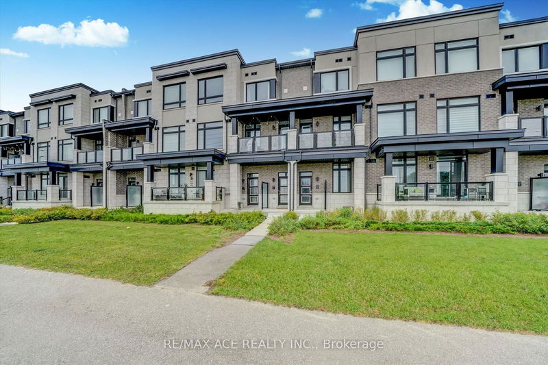  213 - 2550 Castlegate Crossing   Pickering, L1X 0H6 | Image 2