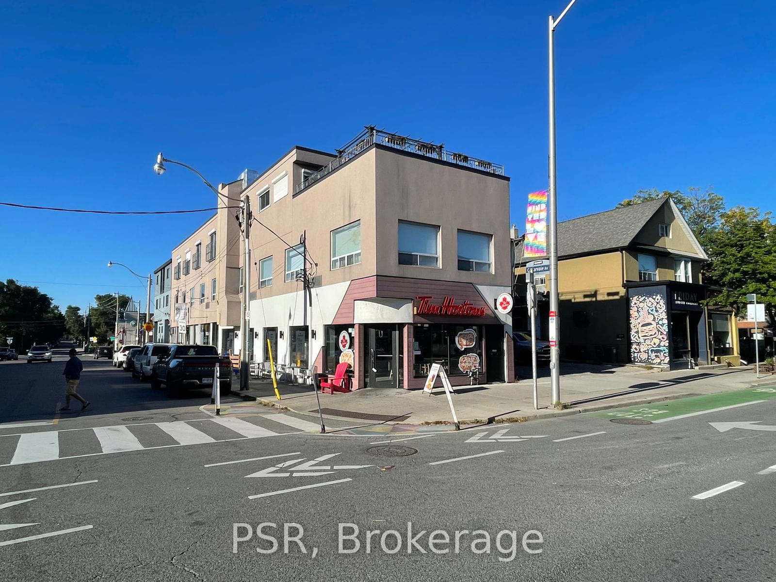 Building in 2152 Danforth Avenue