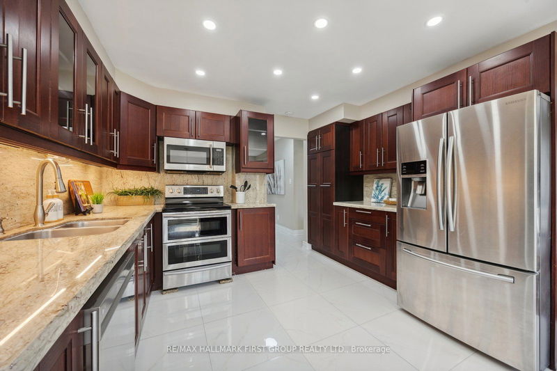 579 Sheppard Ave  Pickering, L1V 1G1 | Image 10