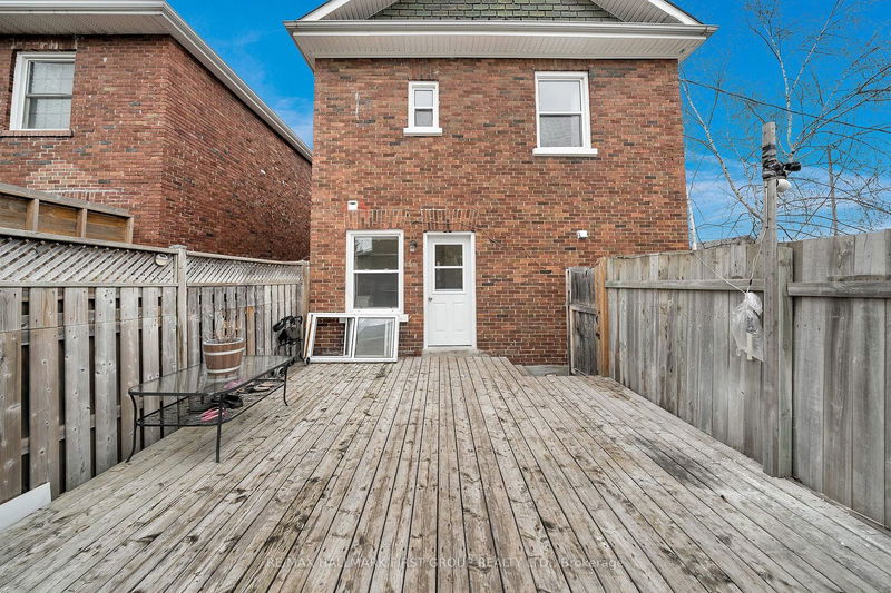 241 Eulalie Ave S Oshawa, L1H 2B3 | Image 26