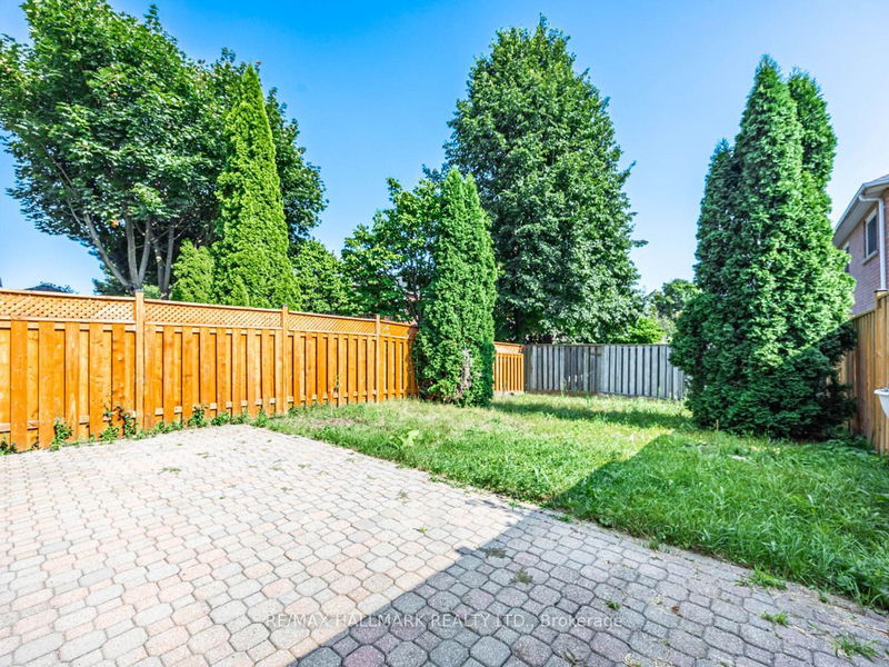 5 Gill Cres  Ajax, L1T 3Y9 | Image 30