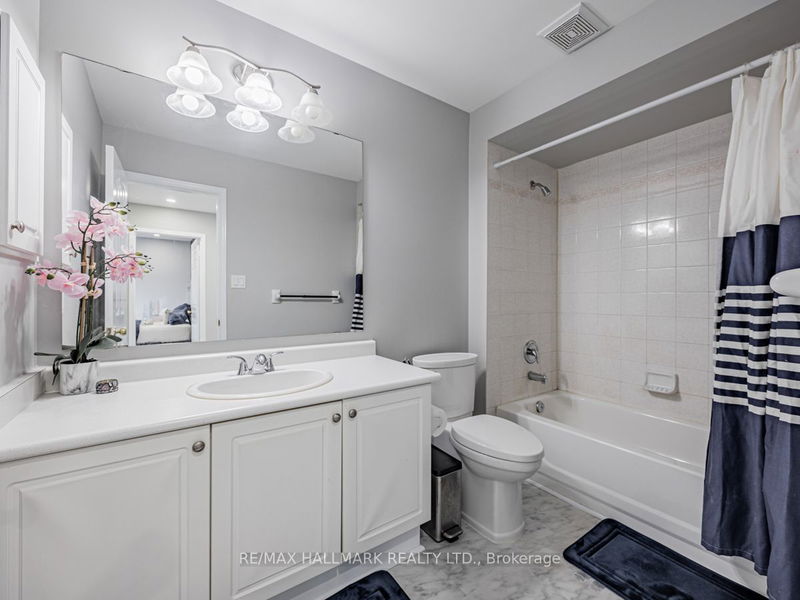 5 Gill Cres  Ajax, L1T 3Y9 | Image 9