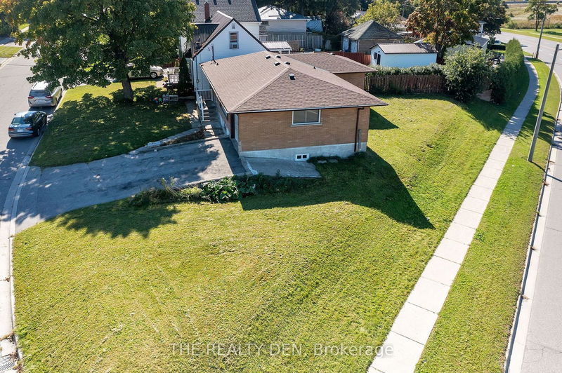 532 Montrave Ave  Oshawa, L1J 4S9 | Image 6