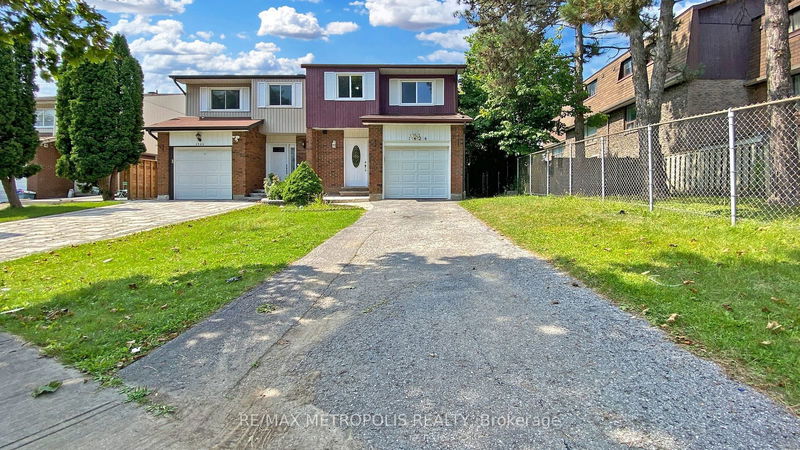 1424 Fieldlight Blvd  Pickering, L1V 2V5 | Image 1