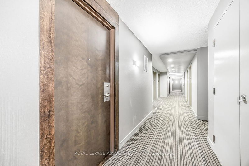  3512 - 125 Village Green Sq S Toronto, M1S 0G3 | Image 2