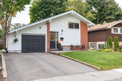 22 Botany Hill Rd  Toronto, M1G 3K3 | Image 1