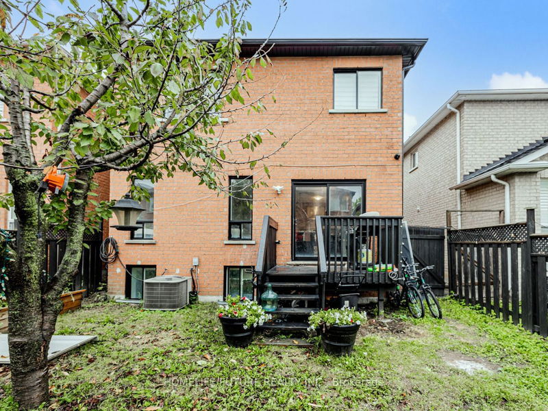 95 Pinery Tr  Toronto, M1B 6C2 | Image 3