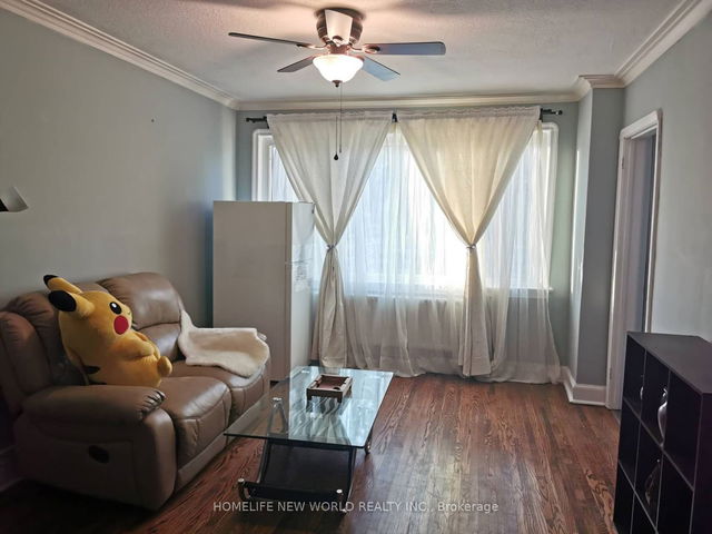 2421 Gerrard Street