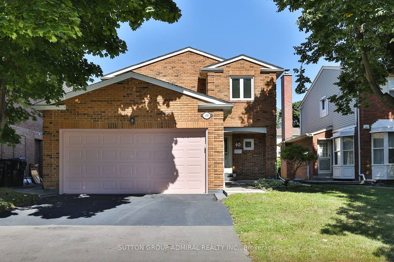 40 Longbow Sq  Toronto, M1W 2W7 | Image 1