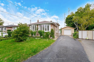 114 Milford Haven Dr  Toronto, M1G 3E1 | Image 1