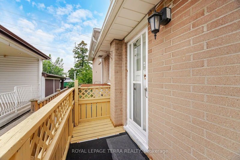 114 Milford Haven Dr  Toronto, M1G 3E1 | Image 36