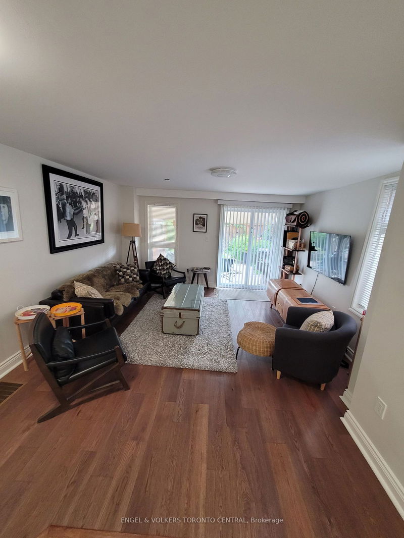 home for lease on 103 Galt Avenue