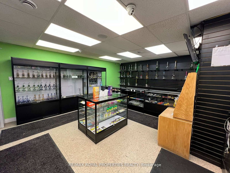 2 - 8 Midtown Dr, Oshawa, L1J 3Z7 | Image 3