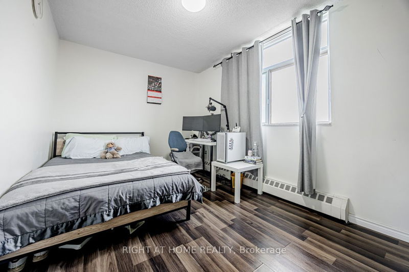  911 - 2050 Bridletowne Circ  Toronto, M1W 2V5 | Image 21