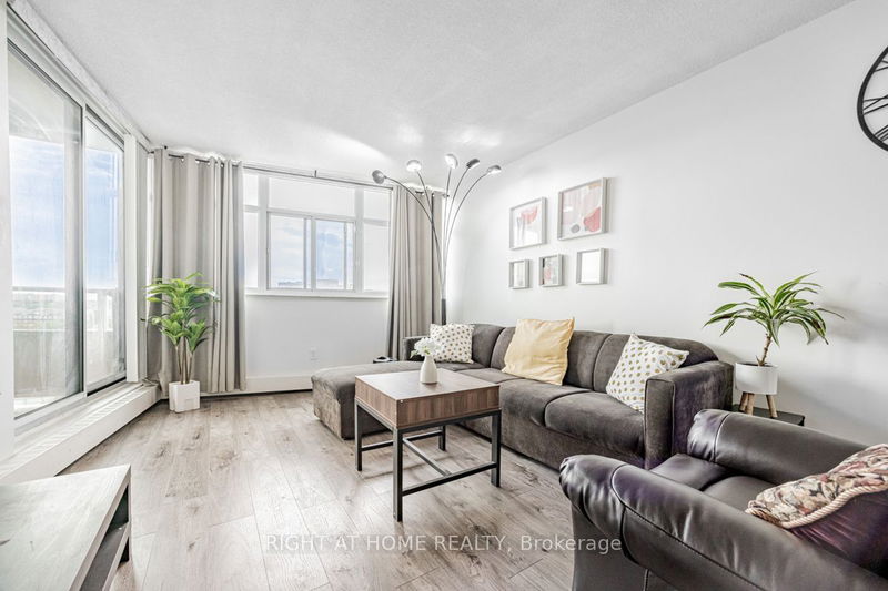  911 - 2050 Bridletowne Circ  Toronto, M1W 2V5 | Image 7