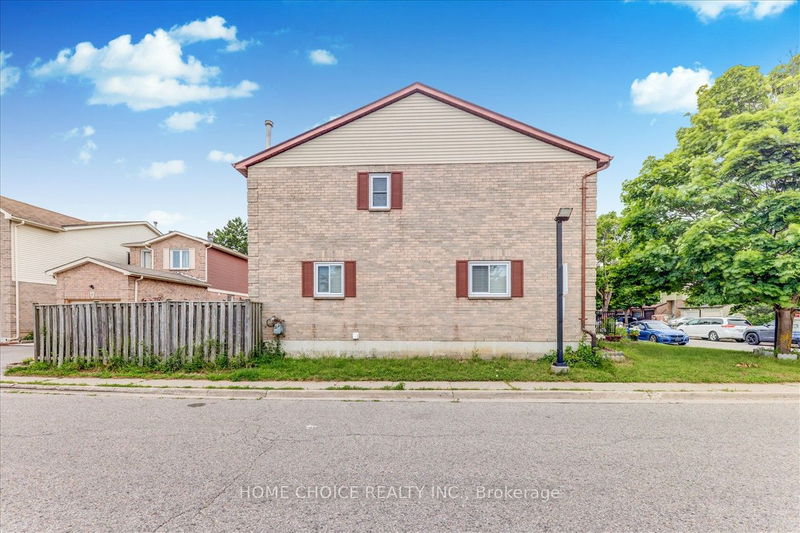 105 Empringham Dr  Toronto, M1B 4A6 | Image 36