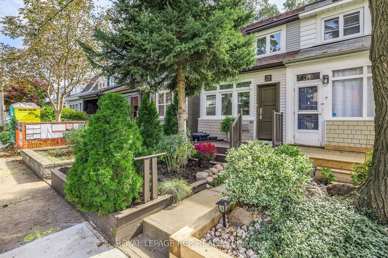 home for sale on 21 Mountalan Avenue