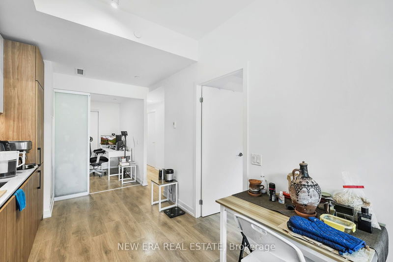  301 - 150 Logan Ave  Toronto, M4M 0E4 | Image 12