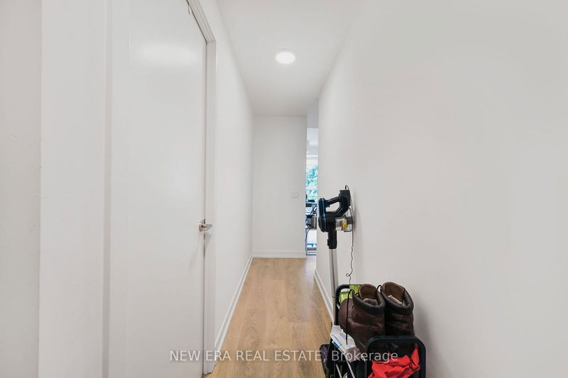  301 - 150 Logan Ave  Toronto, M4M 0E4 | Image 21