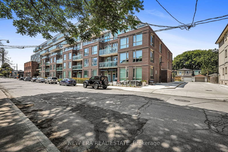  301 - 150 Logan Ave  Toronto, M4M 0E4 | Image 4