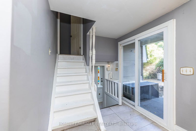 1 Lowell Ave  Toronto, M1M 3M7 | Image 11