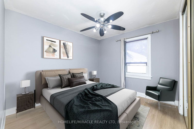 1 Lowell Ave  Toronto, M1M 3M7 | Image 14