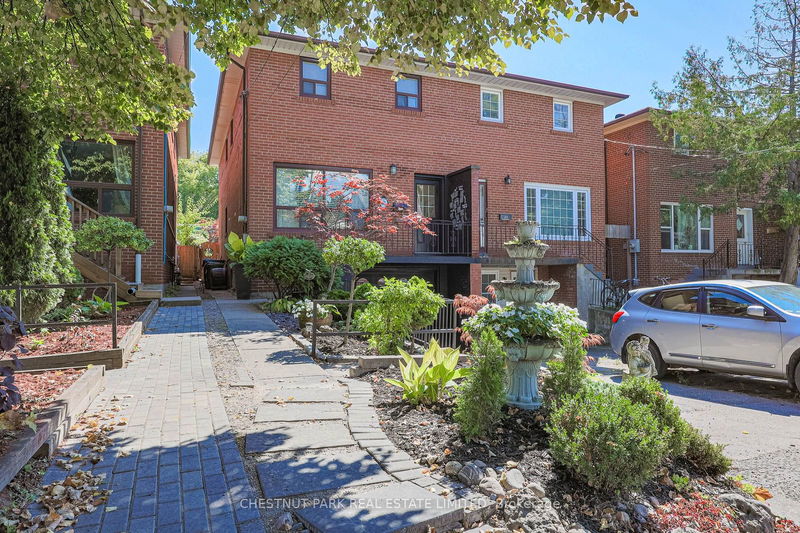 39 Aldergrove Ave  Toronto, M4C 1B3 | Image 1