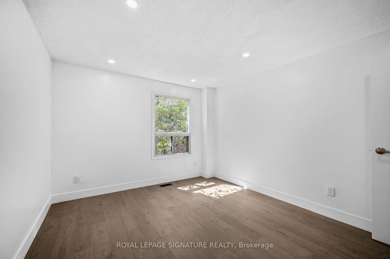  92 - 275 Broadview Ave  Toronto, M4M 3H5 | Image 21