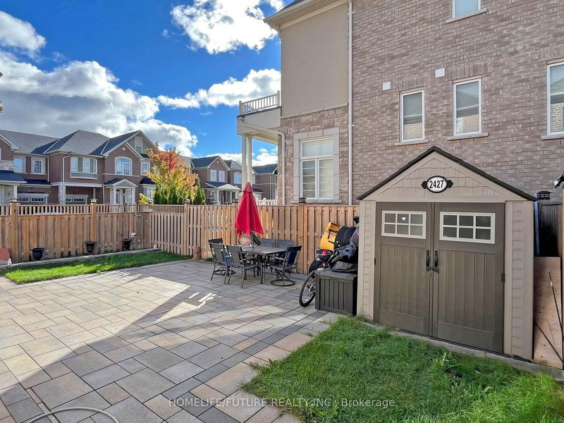 2427 Moonlight Cres  Pickering, L1X 0E9 | Image 27