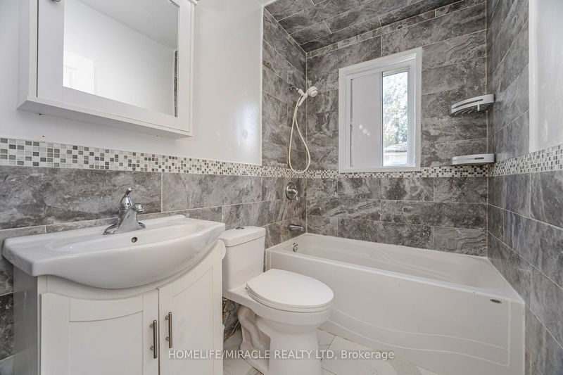 98 Nelson St  Toronto, M1J 2V5 | Image 19