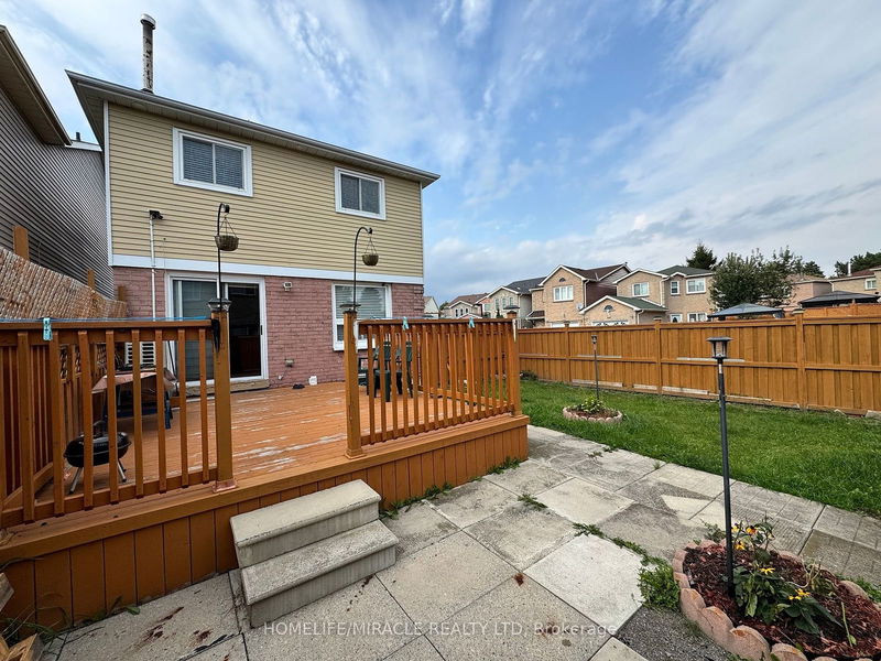 131 Plumrose Ptwy  Toronto, M1B 4B6 | Image 38