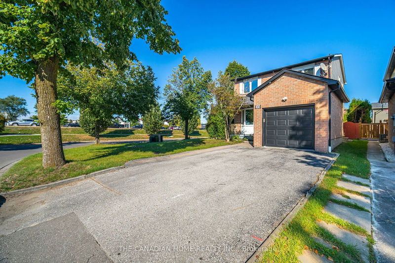 35 GILMOUR Dr  Ajax, L1S 5J6 | Image 2