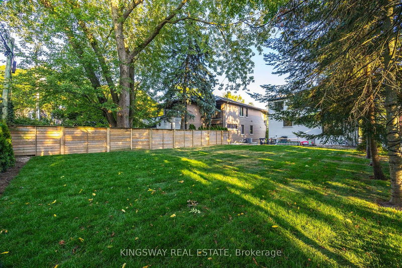 22 Cliffcrest Dr  Toronto, M1M 2K2 | Image 24