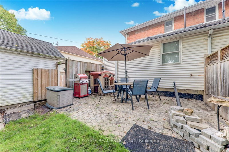 55 Elgin St E Oshawa, L1G 1S9 | Image 22