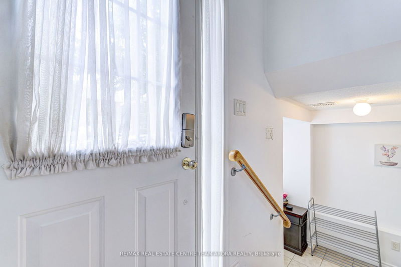 1755 Danforth Ave  Toronto, M4C 1J1 | Image 5