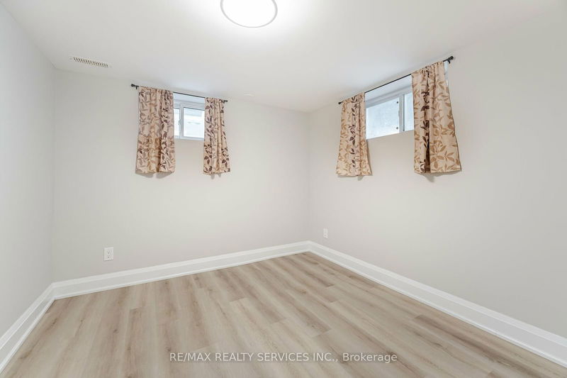 19 Horton Blvd  Toronto, M1J 1K7 | Image 28