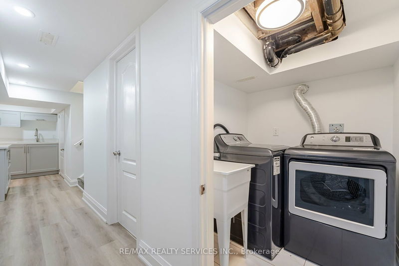 19 Horton Blvd  Toronto, M1J 1K7 | Image 33