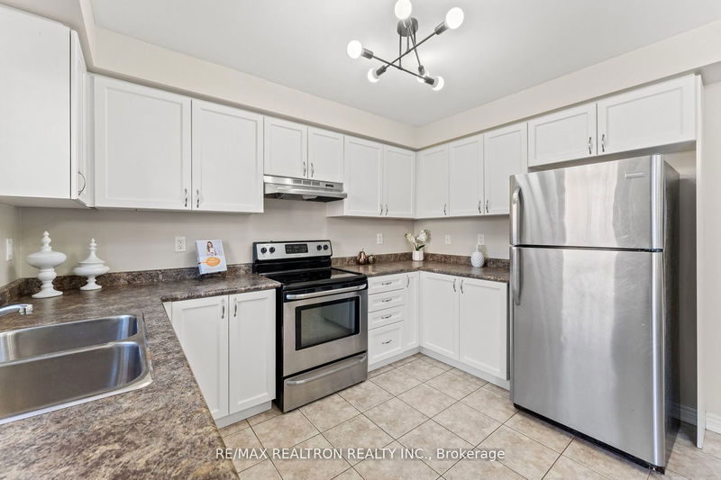 152 Dance Act Ave  Oshawa, L1L 0H4 | Image 19