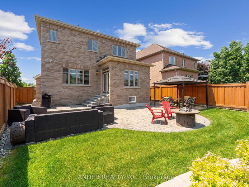 13 Coach Cres  Whitby, L1R 0K8 | Image 39