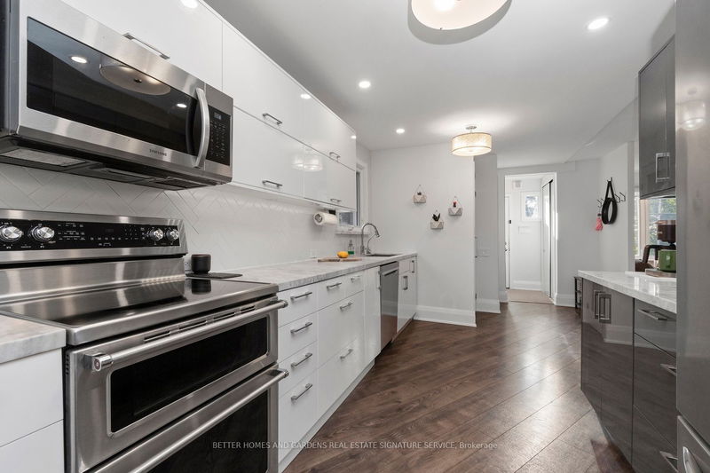 81 Mccowan Rd  Toronto, M1M 3M3 | Image 7